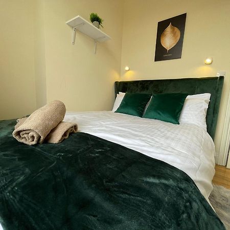 Apartament The Islington Hub Londyn Zewnętrze zdjęcie